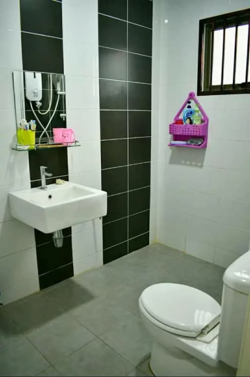 Sky Mirror Homestay - photo 2