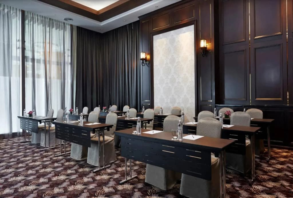 V E Hotel & Residence - photo 21