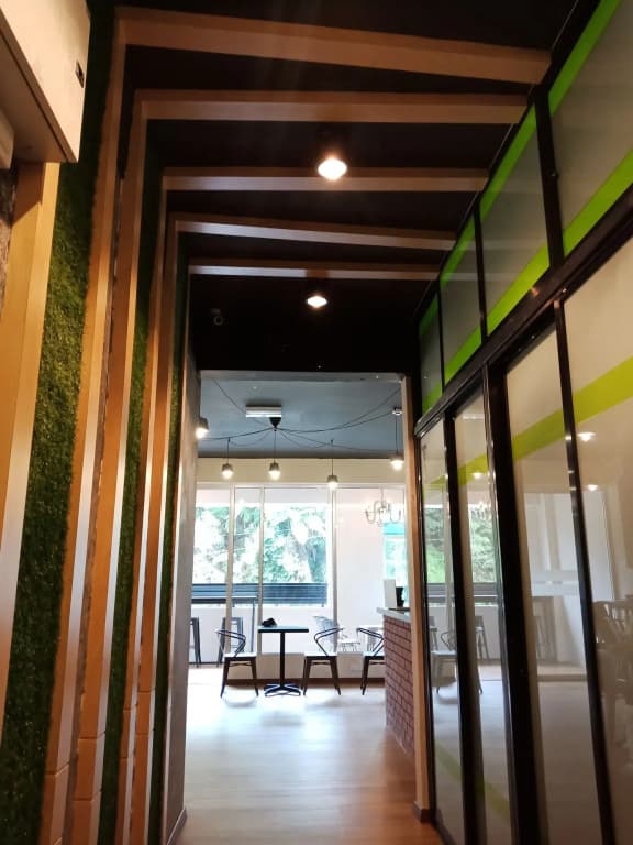 Sleepbox Hotel - Hostel - photo 11