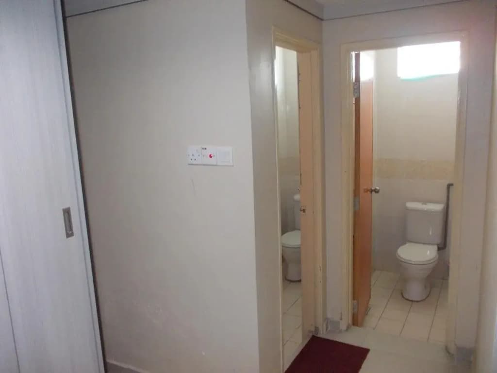 Newtown Star Hotel - photo 9