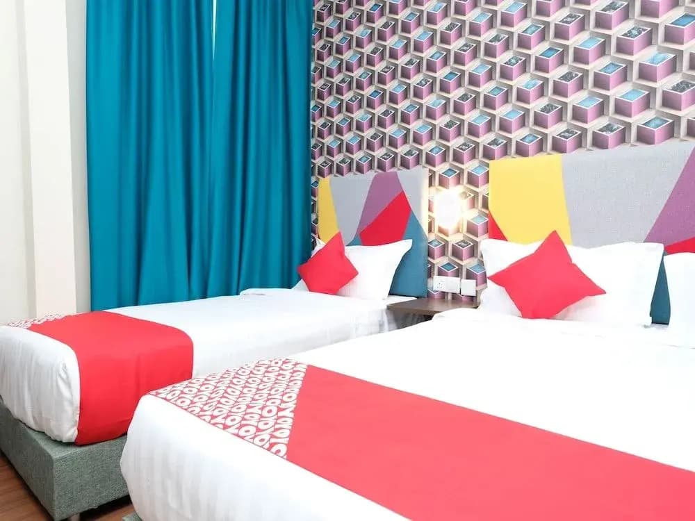OYO 1139 W Hotel Cemerlang - photo 3