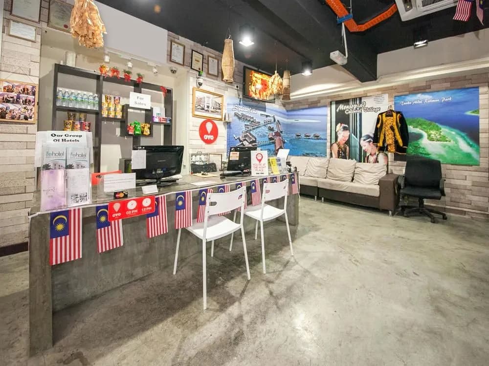 OYO 268 Le Hotel - photo 10