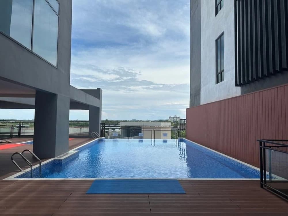The MAJULAN Hotel - photo 40
