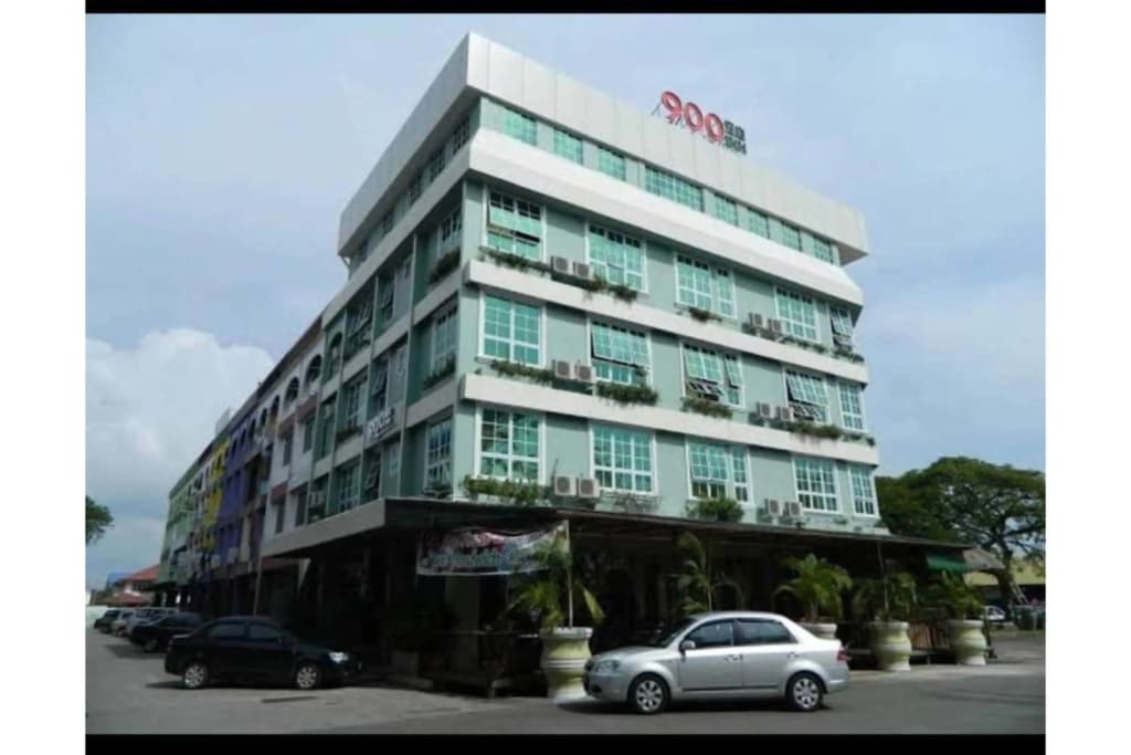OYO 89411 900 Inn - photo 1