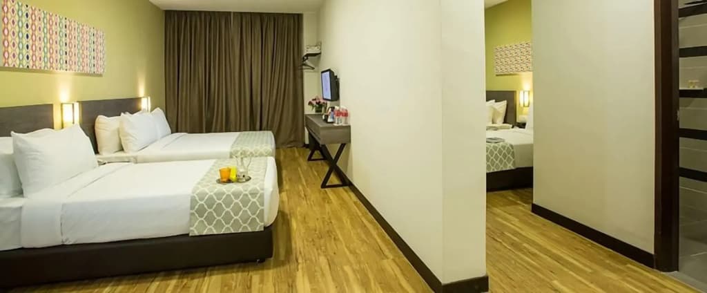 Humaira Hotel - photo 16