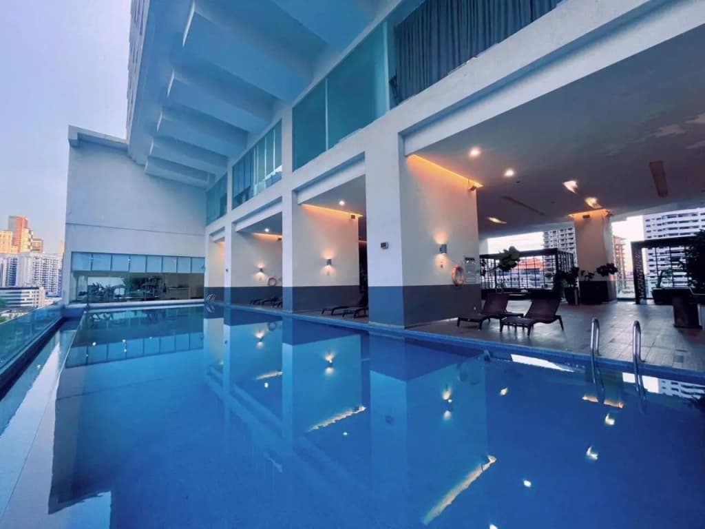 6PAX SUITES KL CITY Pavilion at Bukit Bintang NETFLIX & WIFI - photo 28