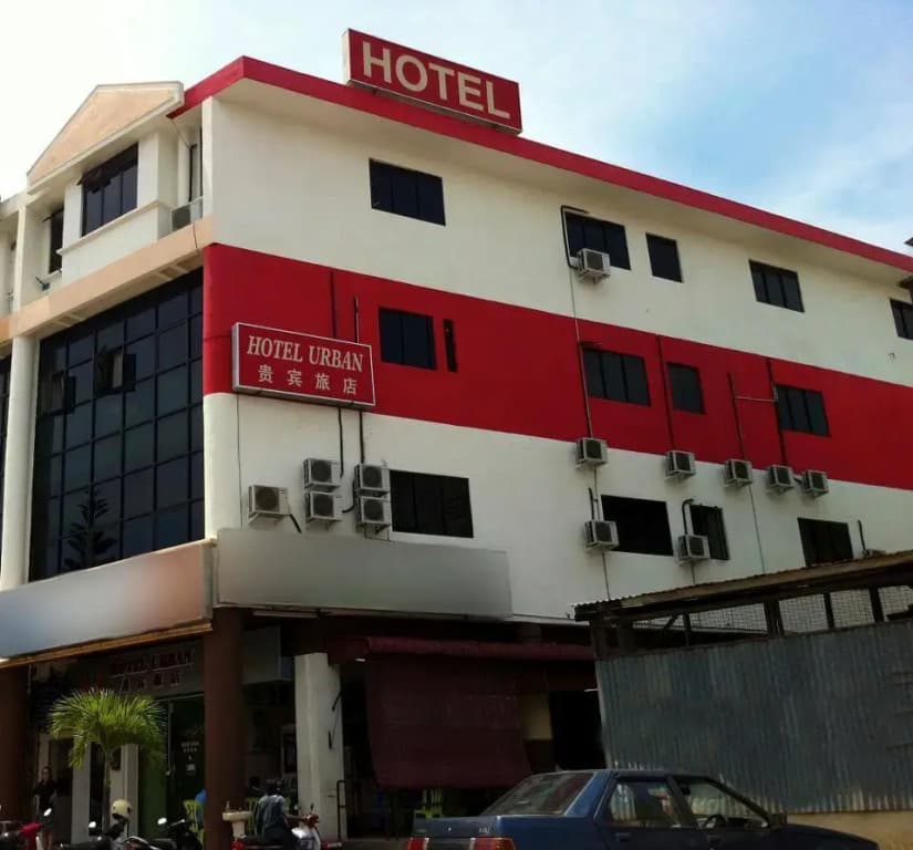 Urban Hotel - photo 1
