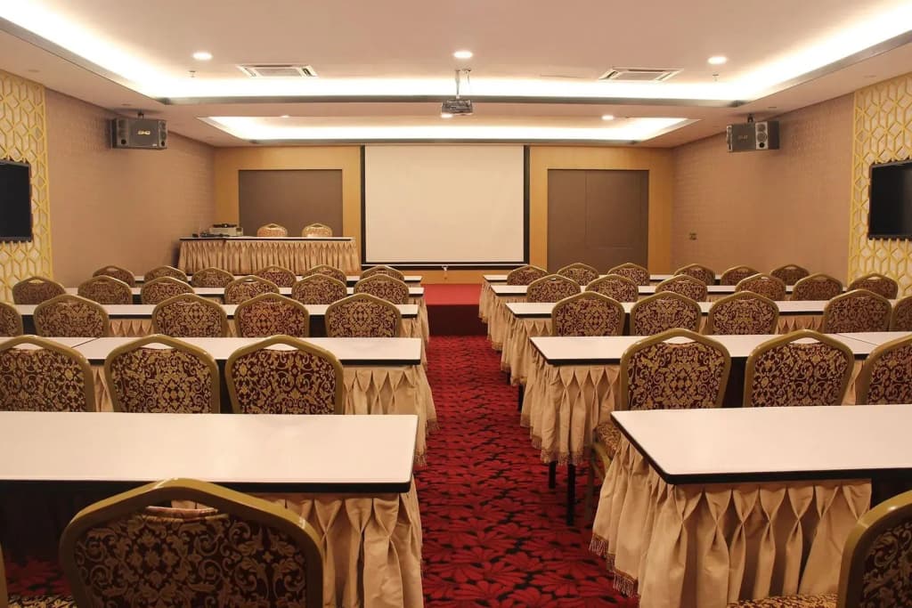 Sawadee Resort Hotel & Spa - photo 10