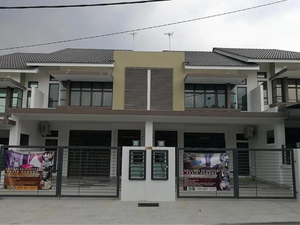 Aryan Homestay - photo 1