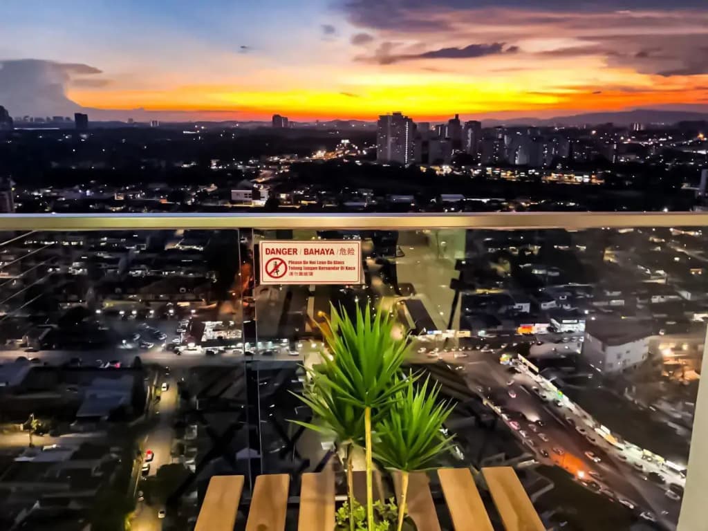 KSL City Mall 4-5pax（K15） Netflix｜Smart TV 55inch - photo 8