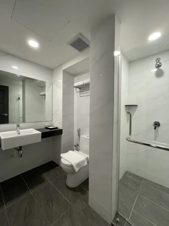 Hotel Bundusan - photo 8