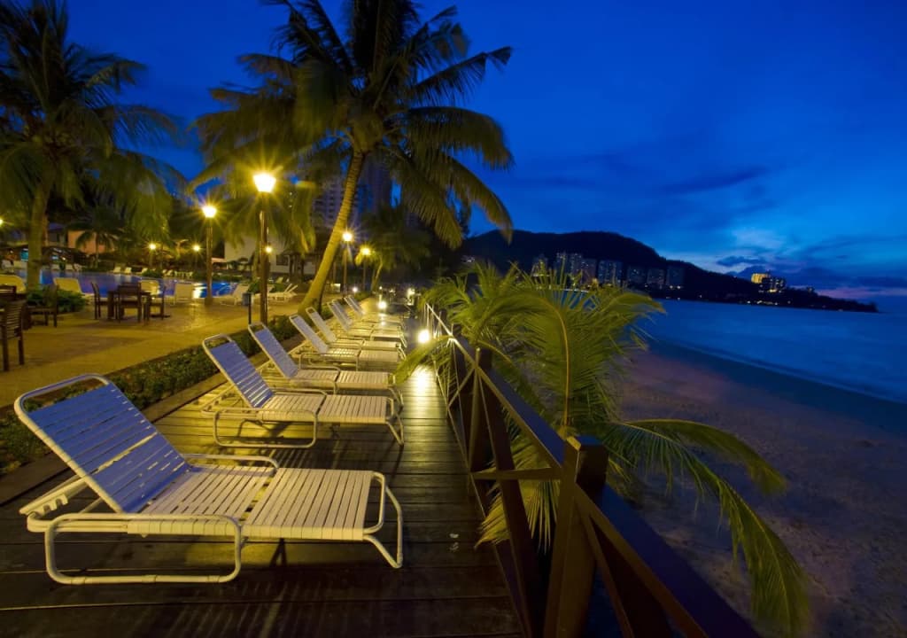 Flamingo By The Beach Penang - photo 19