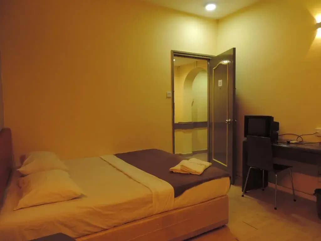 I Stay Hotel - photo 18