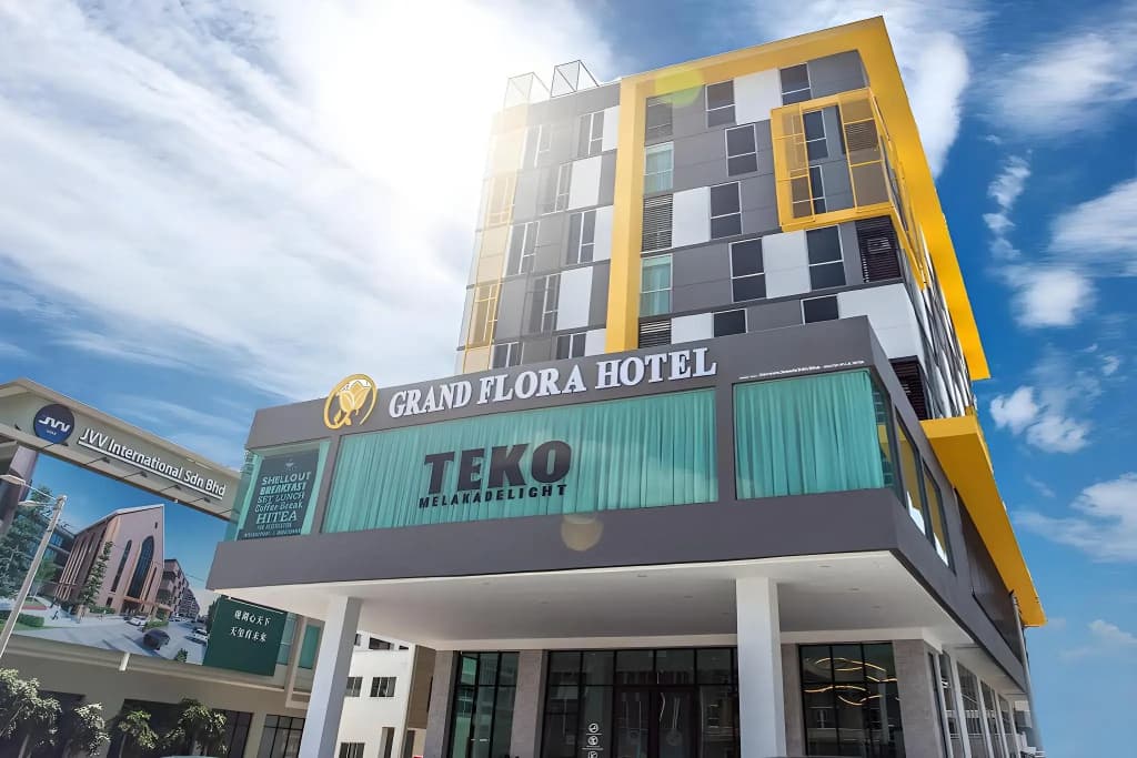 Grand Flora Hotel Melaka - photo 13