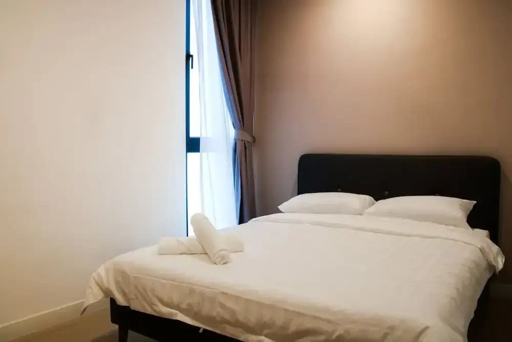 H2O Residences by Victoria Home - photo 1
