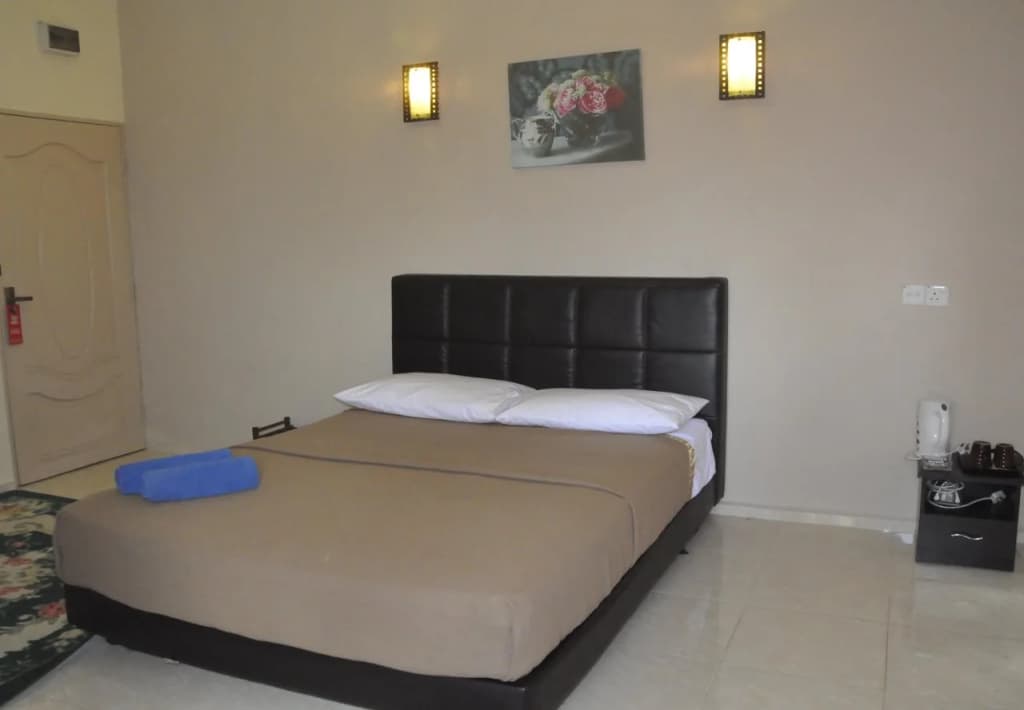 Saujana Hotel And Restaurant - photo 1