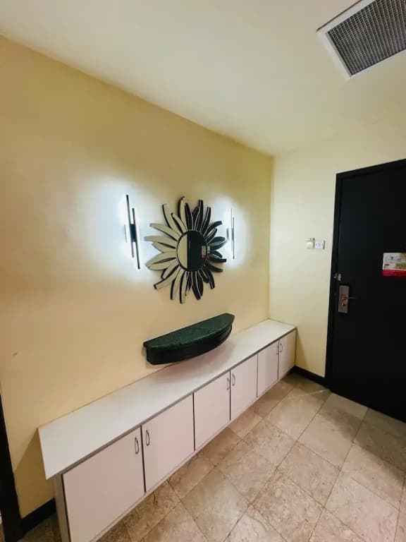 Family Apartment At Times Square - photo 17
