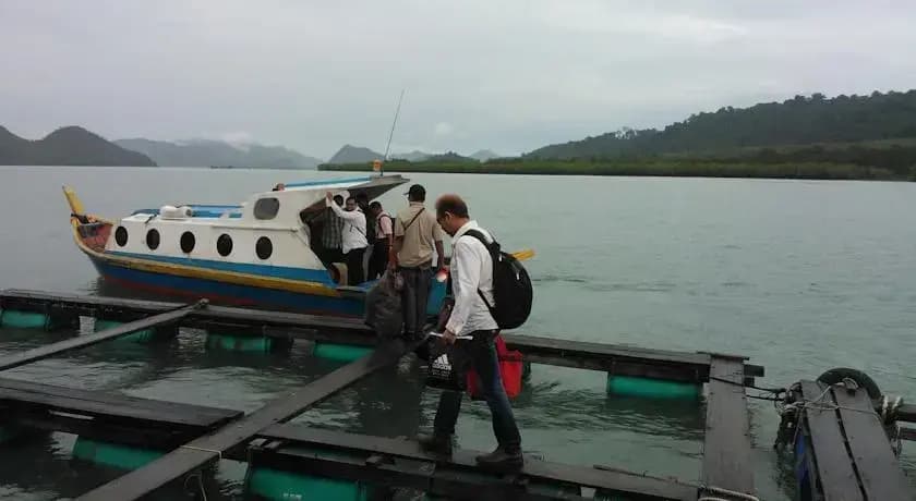 Dream Cage Fish Farm Floating Chalet - photo 3