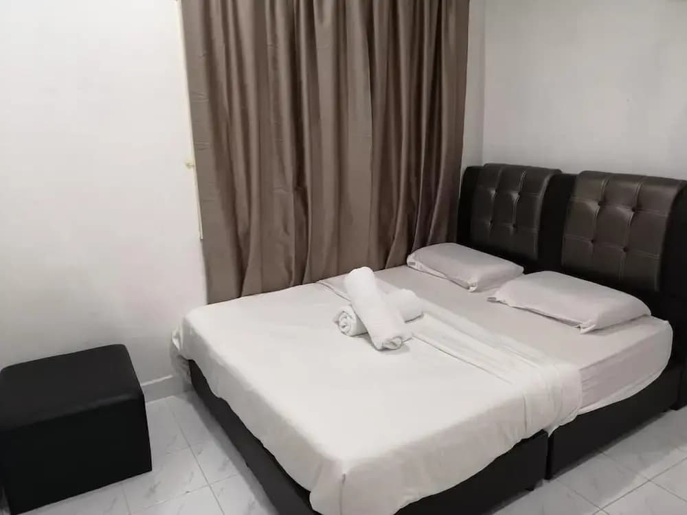 Aulia Homestay - photo 2