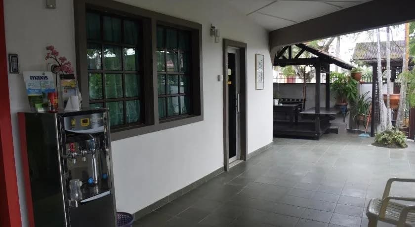 Idyllic Paradise Guest House - photo 6