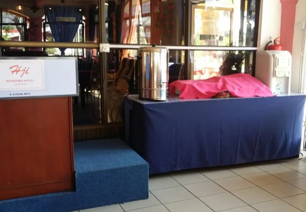 HJI Residensi Hotel - photo 4