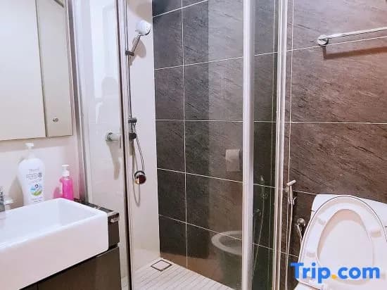 2-9pax 3B3R Seaview Sunset Suite/DangaBay/Legoland - photo 1