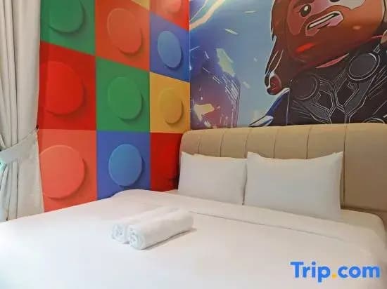 Lego House Near Lego Land - photo 4