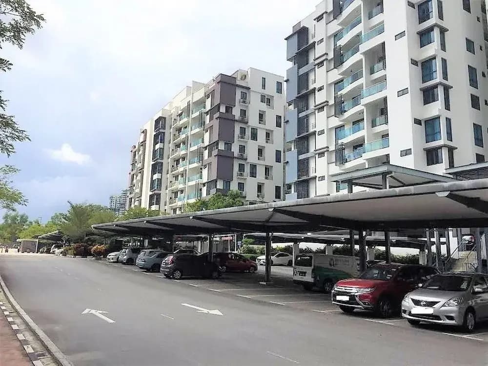 Spacious Three Bedroom Condo Cyberjaya - photo 16