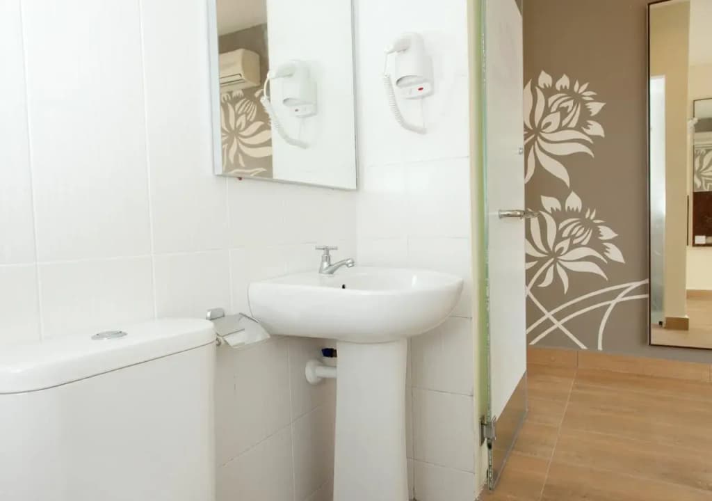 Tropical Hotel Kota Damansara - photo 5