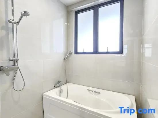 Country Garden Danga Bay InStyle Sea View Homestay Suite by NEO - photo 2