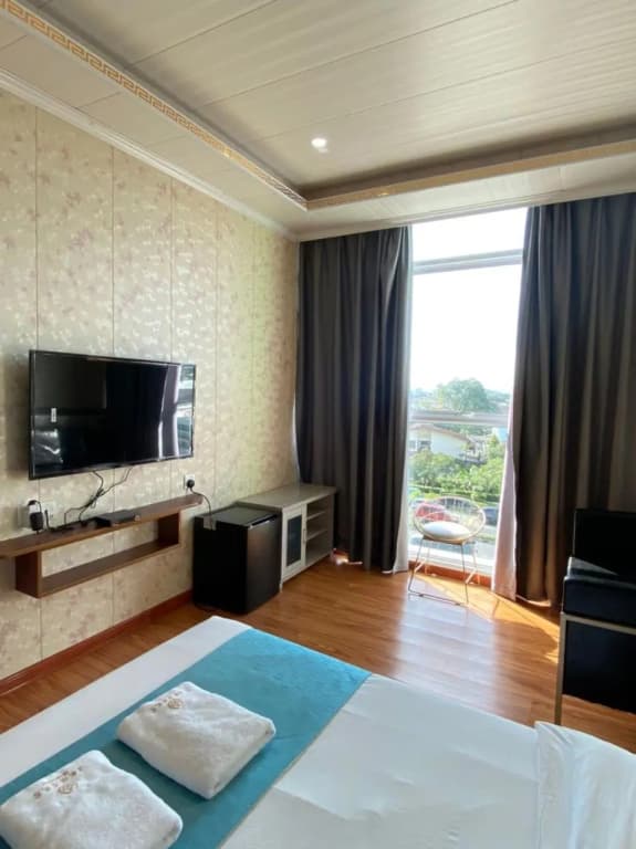 38 Home Stay - photo 11
