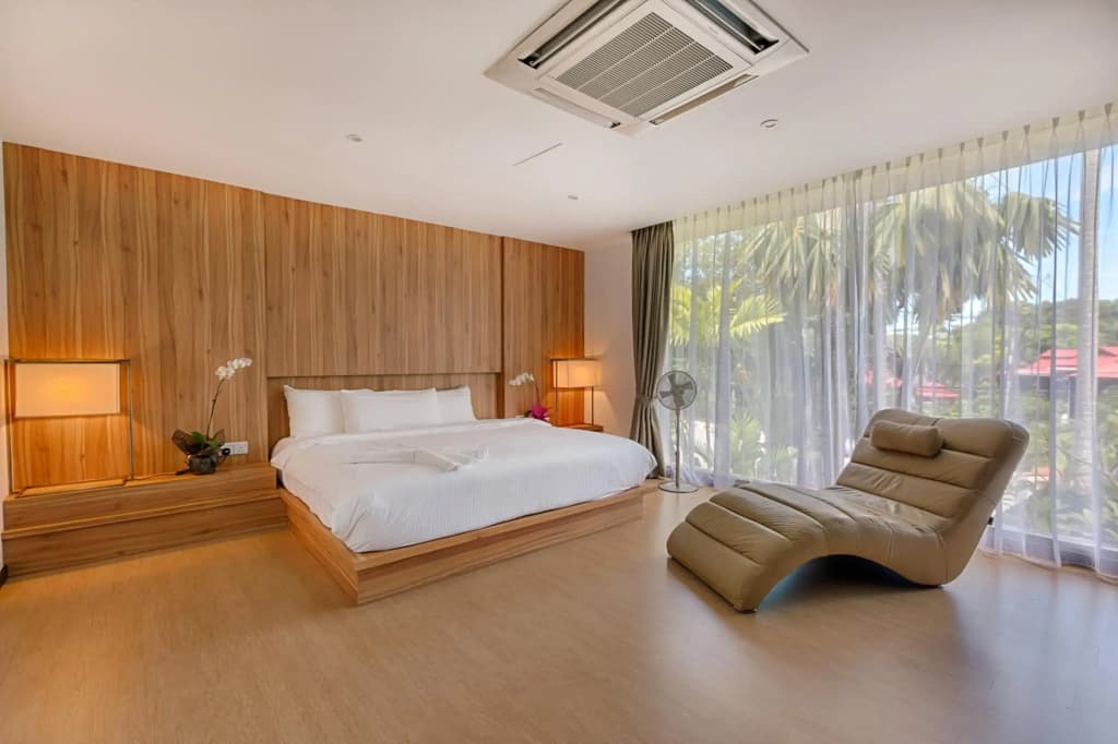 Lot 33 Boutique Hotel - photo 2