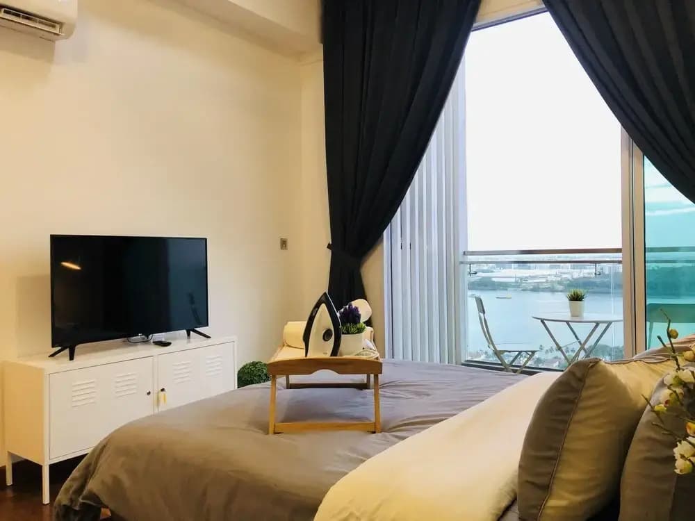 Paragon Suite by Homestay JB - photo 2