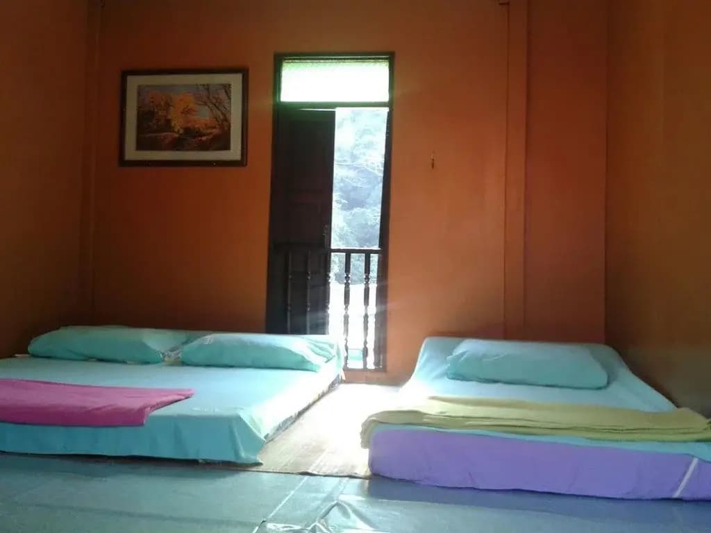 Terapung Hotel & Fish Garden - photo 1
