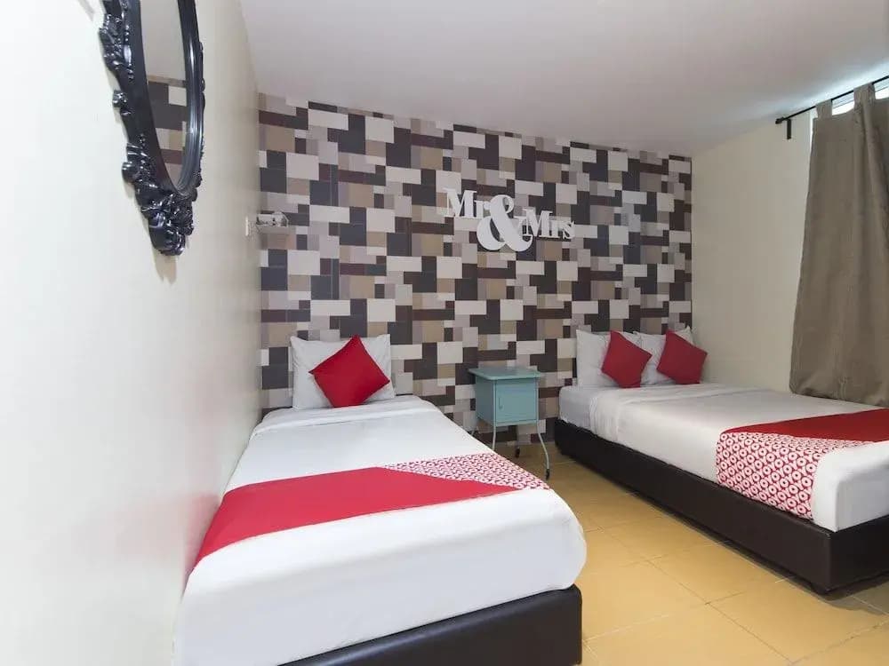 OYO 604 Hotel Est Equine Park - photo 2