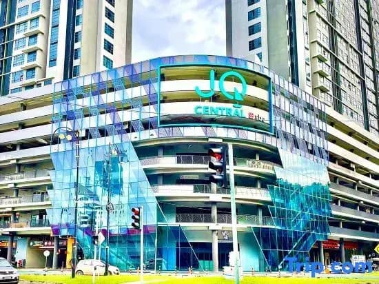 Jesselton Quay - Sunset Ocean View Apartments by Quality Home Living - photo 1