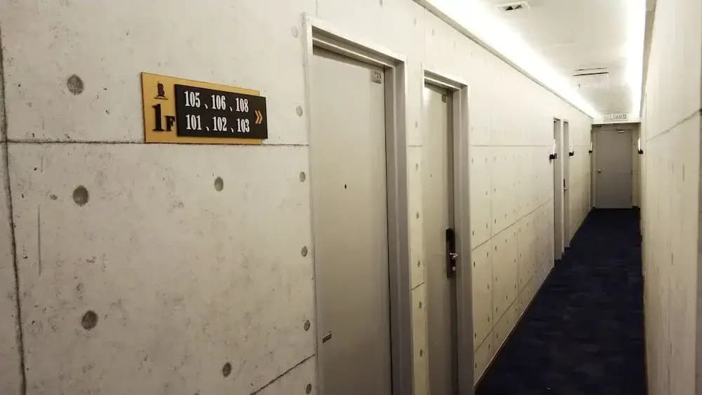 BookMe Hotel - photo 15