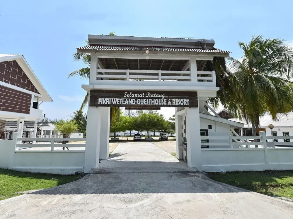 Capital O 90520 Fikri Wetland Guesthouse - photo 1