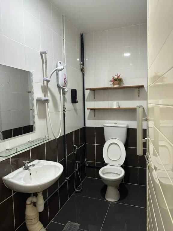 HOTEL JC 118 SANDAKAn - photo 8