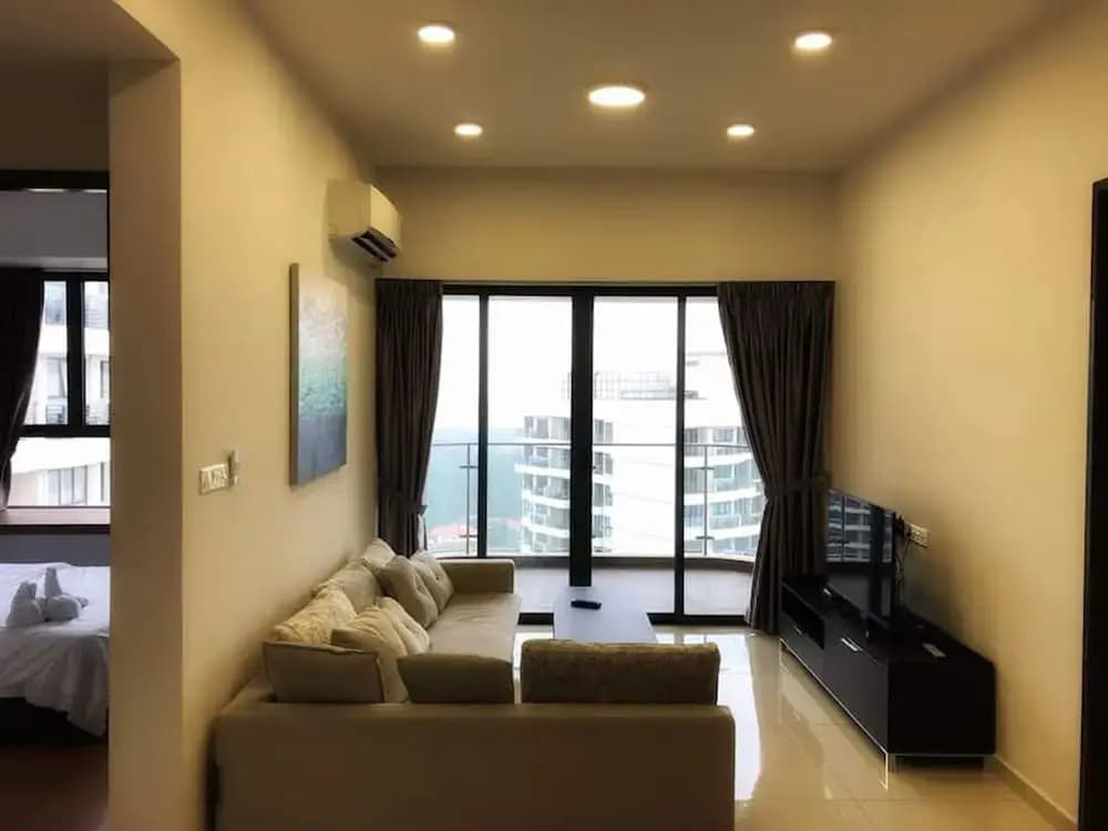 High Floor @ Country Garden Danga Bay - photo 2