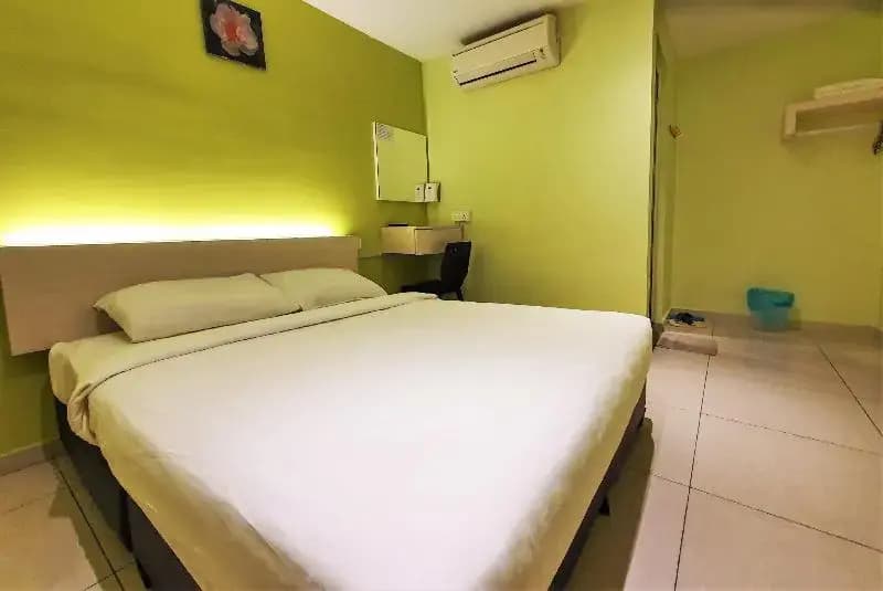 De UPTOWN Hotel @ P.J. 222 - photo 3