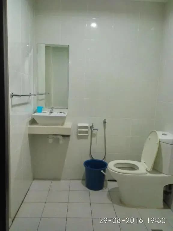 Caliph Suite Guest House @ Anjung Vista Condo ( Homestay) Kubang Kerian - photo 5