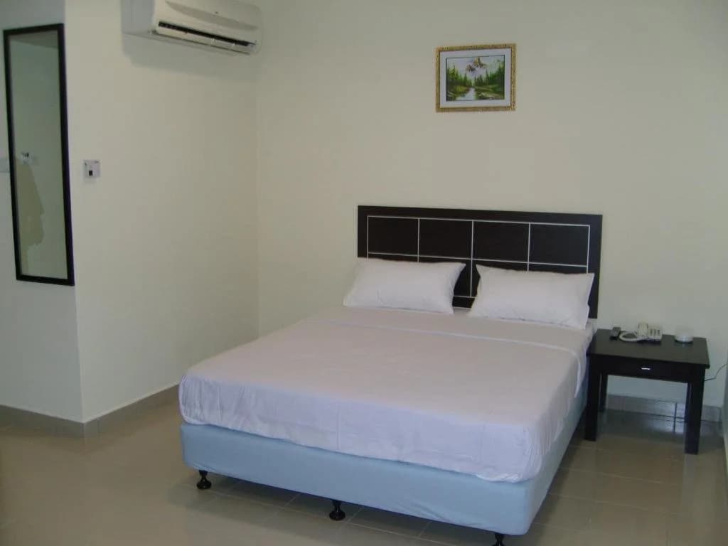 Linkway Hotel - photo 3