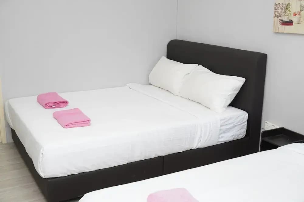 Ir inn Hotel - photo 4