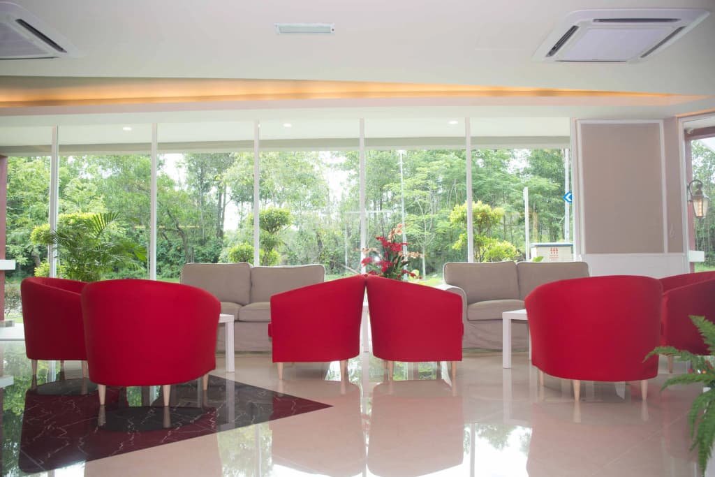 Qlassic Hotel - photo 8