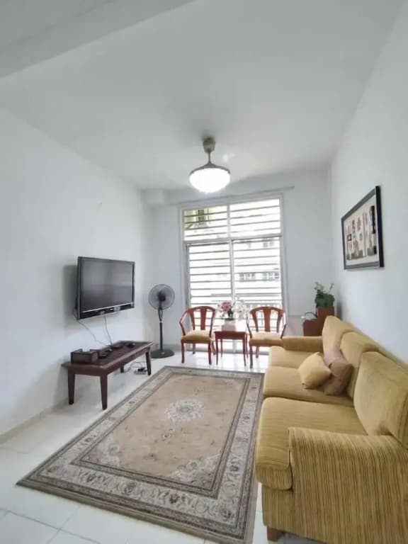 Homestay Ainis Guest House - photo 4