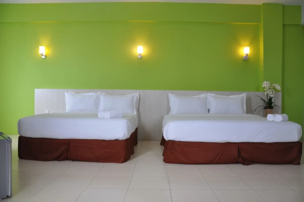 Temasek Hotel - photo 7