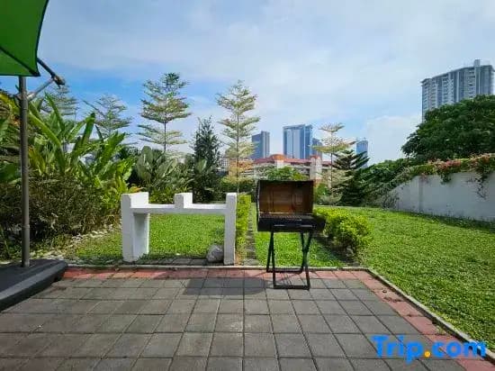 Bangsar Three Storey Luxury Landed House 19PAX - photo 3