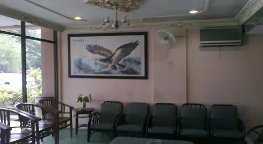Region Hotel - photo 3