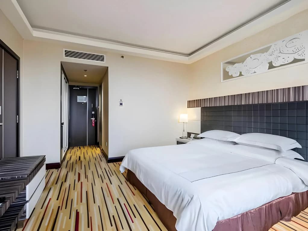 Promenade Hotel Kota Kinabalu - photo 36